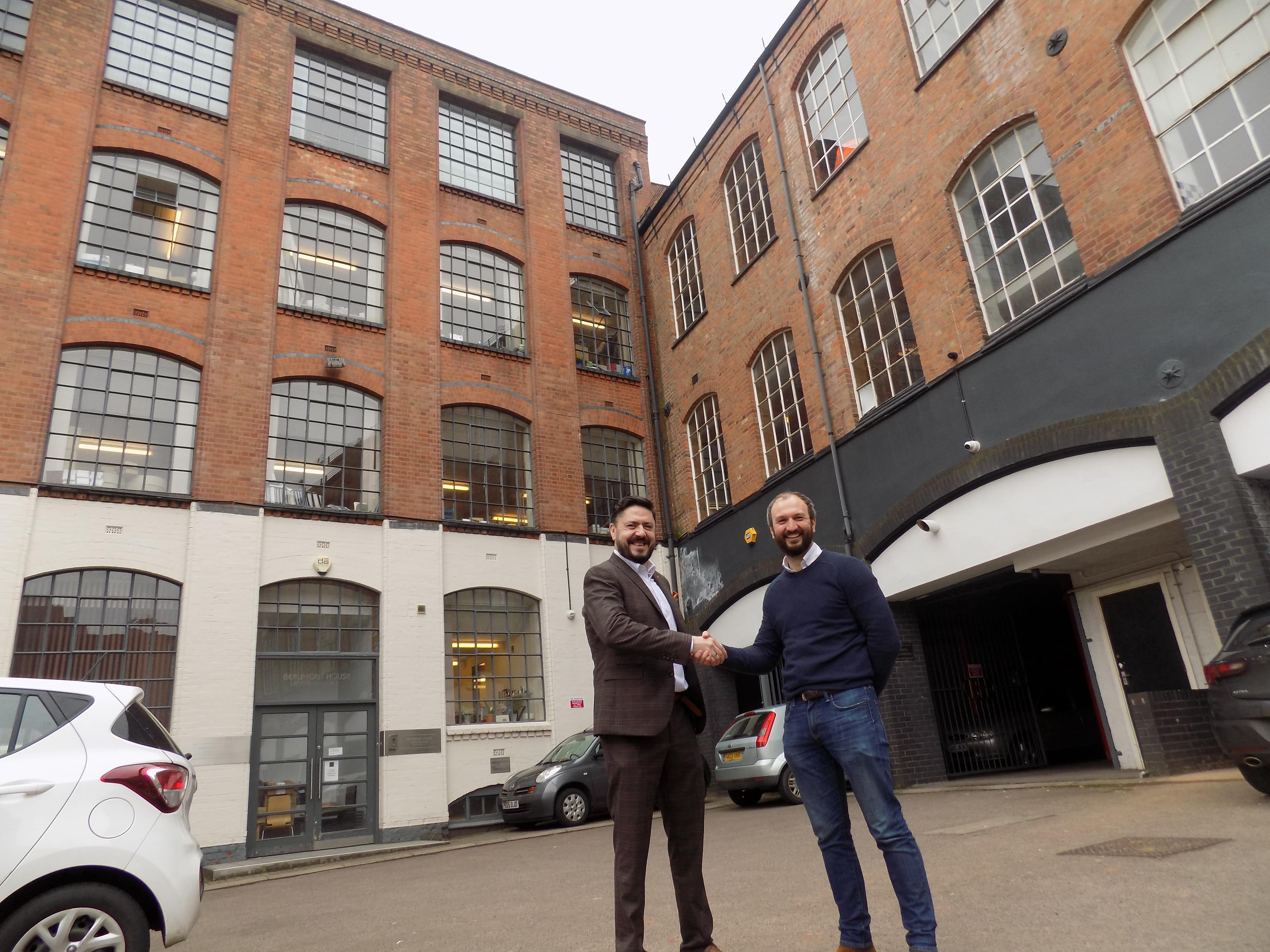 2XL Supports Two Businesses in Leicester to Acquire a Commercial Premises
